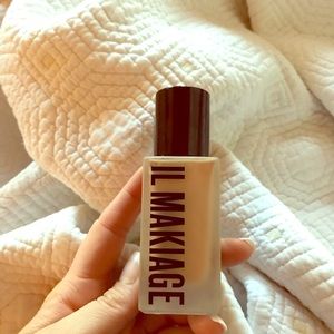 IL MAKIAGE 075 Foundation